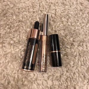 BUY 2 THINGS FROM MY CLOSET GET THIS LISTING FREE